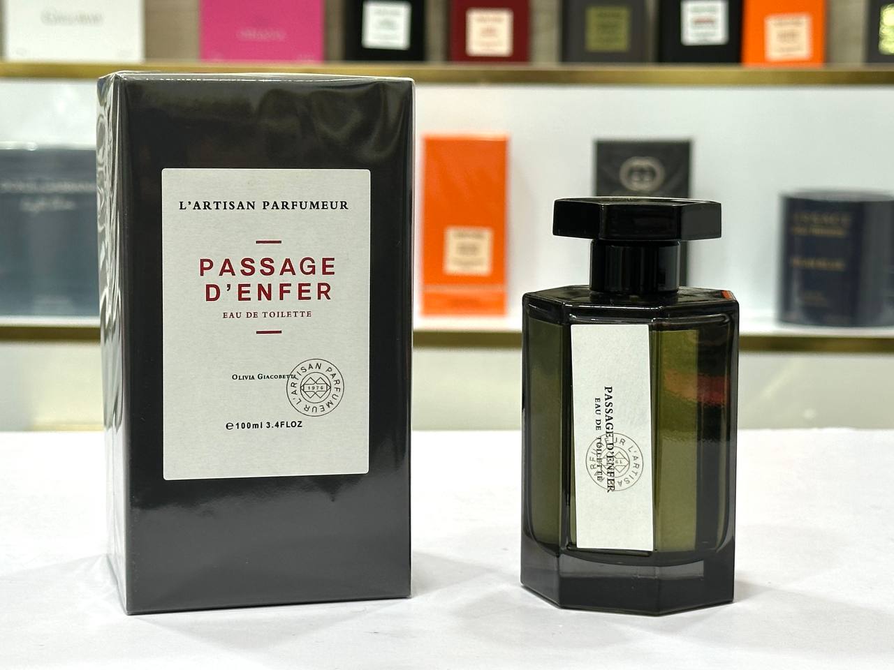عطر مردانه، ادکلن یونیسکس، ادکلن زنانه، ادکلن های کپی، ادکلن محرک، ادکلن اورجینال، ادکلن باکس اصلی