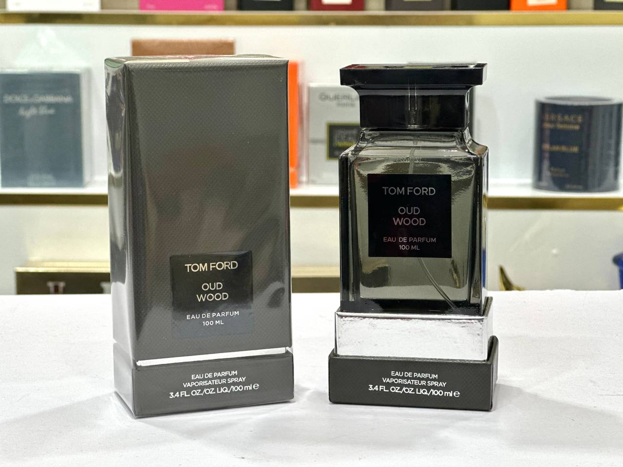 قیمت و خرید عطر ادکلن تام فورد عود وود، ادکلن تامفورد عود وود، ادکلن تامفورد مشکی، ادکلن مناسب افراد سیگاری، ادکلن های کپی، تام فورد عود وود هارد باکس.