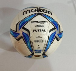 توپ فوتسال مولتن molten مدل gkl2044