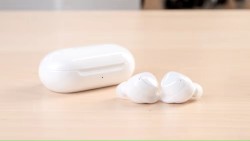 ایربادز سامسونگ مدل بادز پلاس Galaxy BUDS plus
